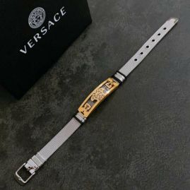 Picture of Versace Bracelet _SKUVersacebracelet12cly5516767